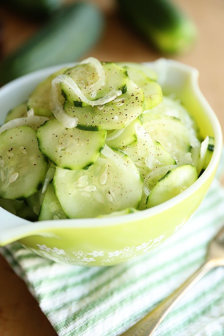 Quick & Easy Cucumber Onion Salad: The Ultimate BBQ Side Dish
